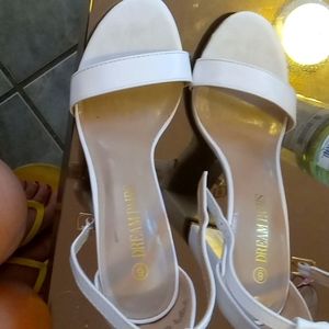 White dream pairs heels open toed and super cute